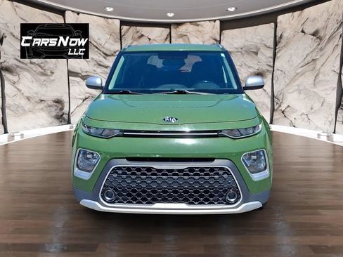 Used 2020 Kia Soul X-Line FWD image 2