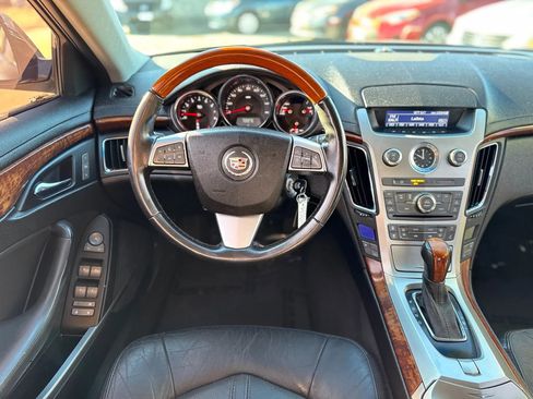 Used 2011 Cadillac CTS Luxury image 17