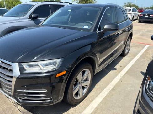 Used 2018 Audi Q5 2.0T Premium Plus w/ Premium Plus Package AWD/4WD image 1