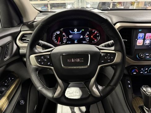 Used 2017 GMC Acadia Denali w/ Technology Package image 21
