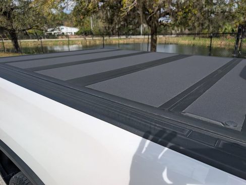 Used 2023 Chevrolet Silverado 2500 High Country w/ Z71 Off-Road Package image 13