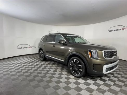 Used 2024 Kia Telluride SX image 2