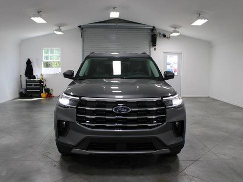 New 2026 Ford Explorer Active image 2