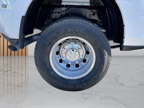 New 2026 RAM 3500 Tradesman w/ Chrome Appearance Group AWD/4WD image 30