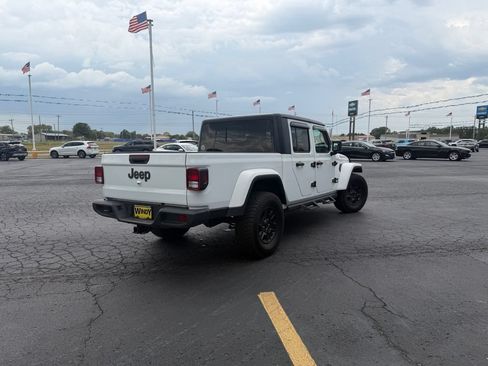 Used 2021 Jeep Gladiator Sport w/ Quick Order Package 24Q 80Th AWD/4WD image 5