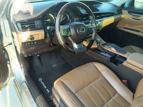 Used 2016 Lexus ES 350 image 7