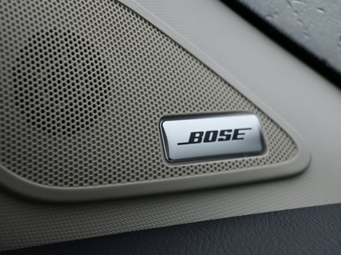 New 2025 Nissan Pathfinder Platinum image 32