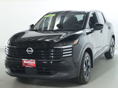 Certified 2025 Nissan Kicks SV image 47