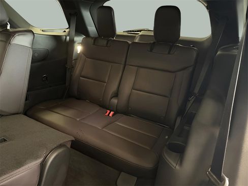 New 2026 Ford Explorer Platinum image 16