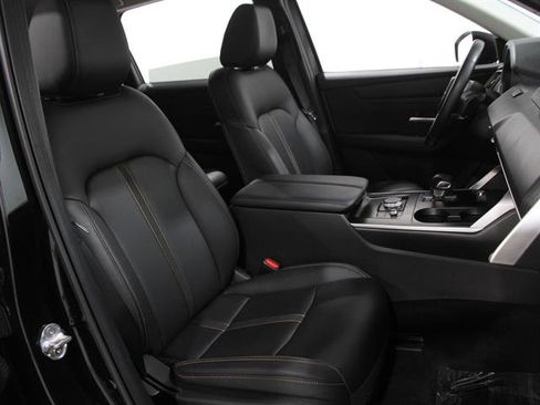 Certified 2025 MAZDA CX-90 3.3 Turbo w/ Select Package image 15