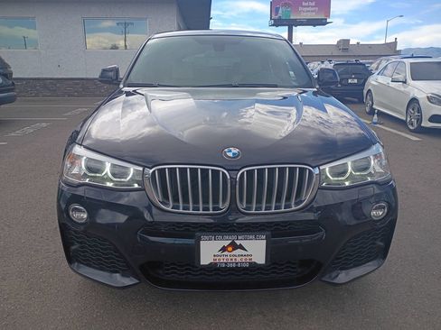 Used 2018 BMW X4 xDrive28i AWD/4WD image 2