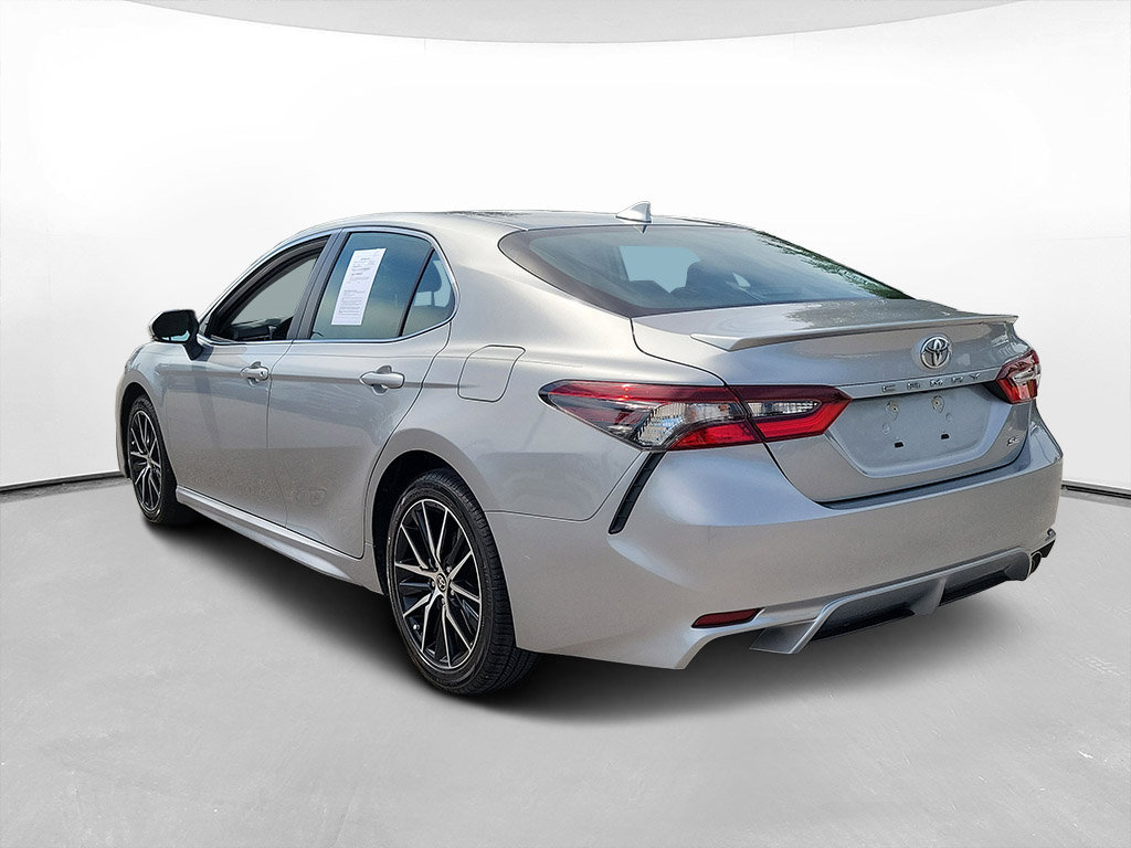 Certified 2024 Toyota Camry SE FWD image 5
