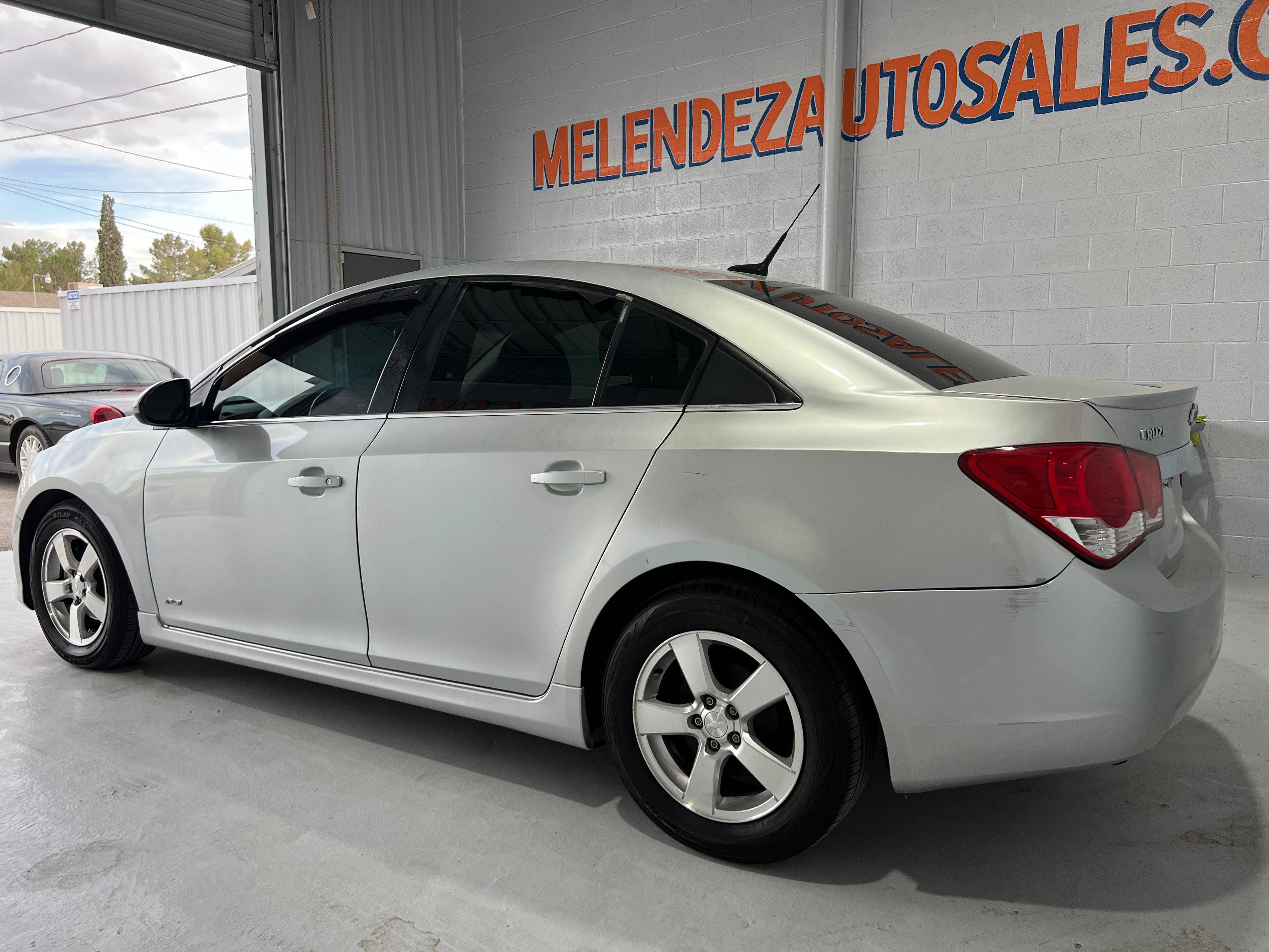 Used 2013 Chevrolet Cruze LT w/ RS Package FWD image 3