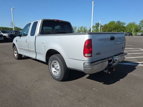 Used 2000 Ford F150 2WD SuperCab image 10