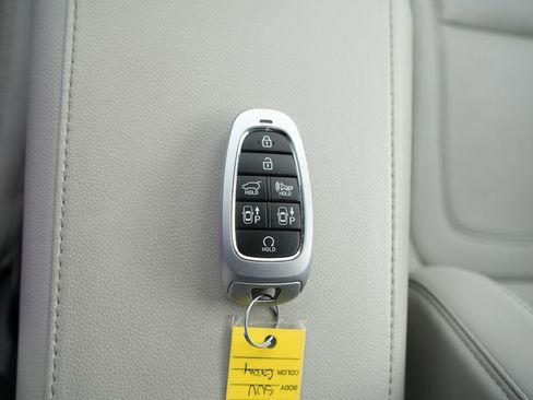 Certified 2023 Hyundai Tucson Limited AWD/4WD image 43