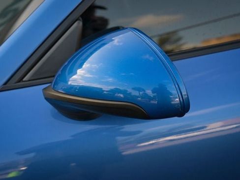 Used 2017 Porsche 911 Carrera image 8