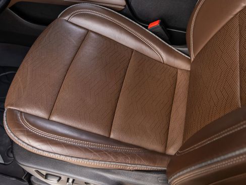 Used 2023 Chevrolet Tahoe High Country image 24