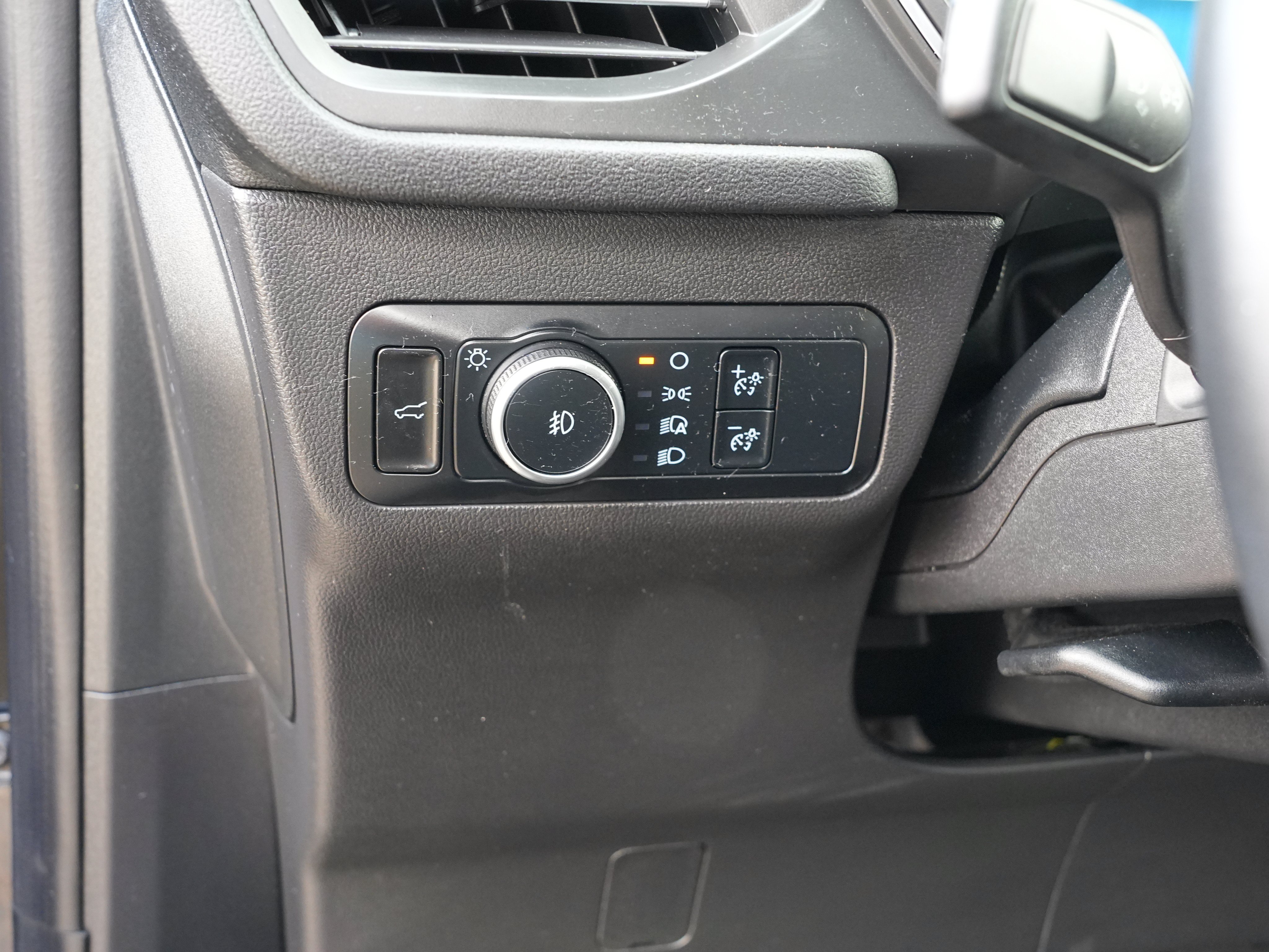 Used 2024 Ford Escape Platinum AWD/4WD image 19