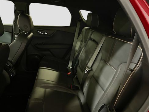 Used 2025 Chevrolet Blazer Premier w/ Driver Confidence II Package image 25