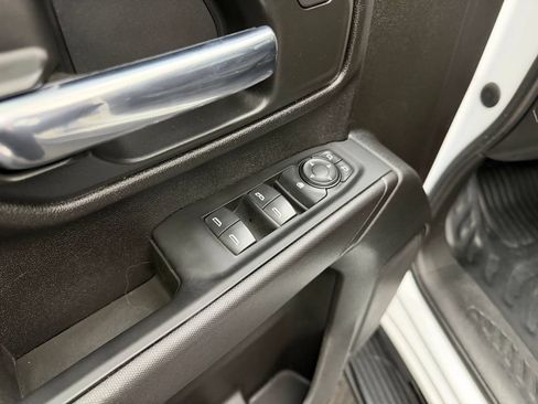 Used 2024 GMC Sierra 2500 Pro w/ Convenience Package AWD/4WD image 11