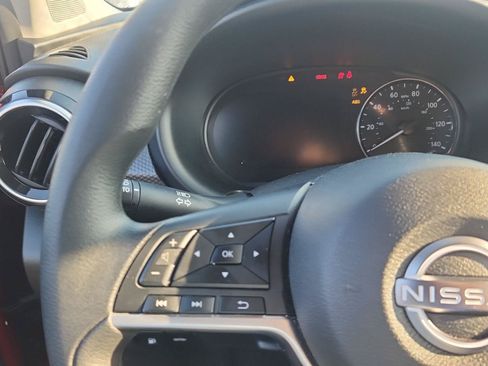 Used 2023 Nissan Kicks SV FWD image 12