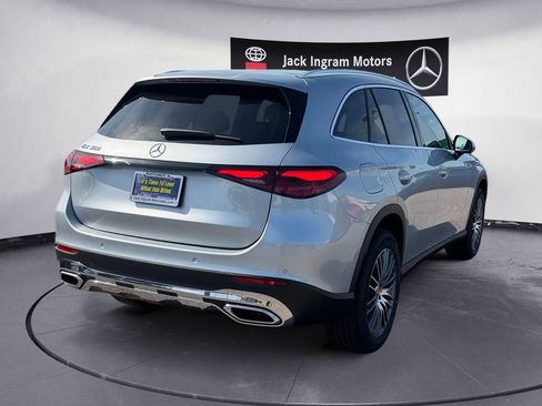 New 2026 Mercedes-Benz GLC 300 image 5