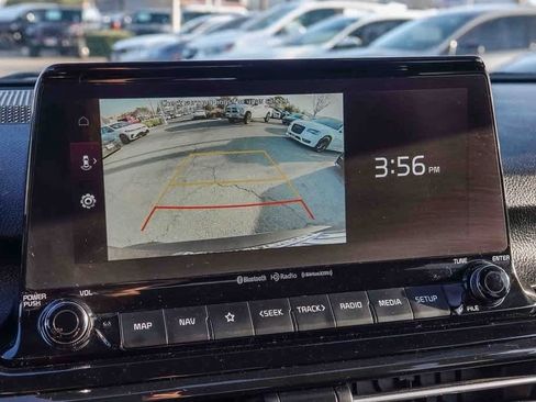 Certified 2022 Kia Seltos EX image 22