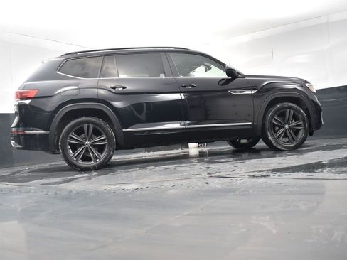 Used 2021 Volkswagen Atlas SE w/ Panoramic Sunroof Package image 28