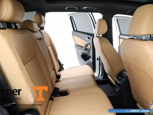 Used 2023 Volkswagen Tiguan SE R-Line FWD image 36