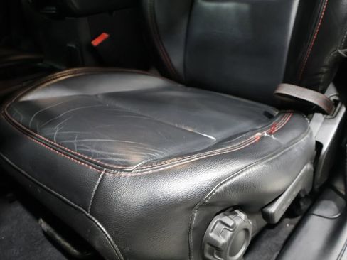 Used 2019 Jeep Wrangler Unlimited Rubicon image 10