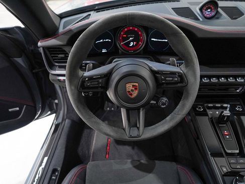Used 2024 Porsche 911 Carrera GTS image 11