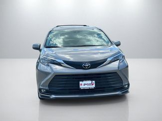 Used 2026 Toyota Sienna XLE FWD video 2