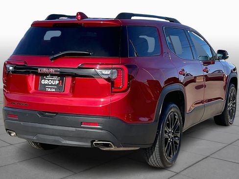 Used 2023 GMC Acadia SLE w/ Driver Convenience Package image 12