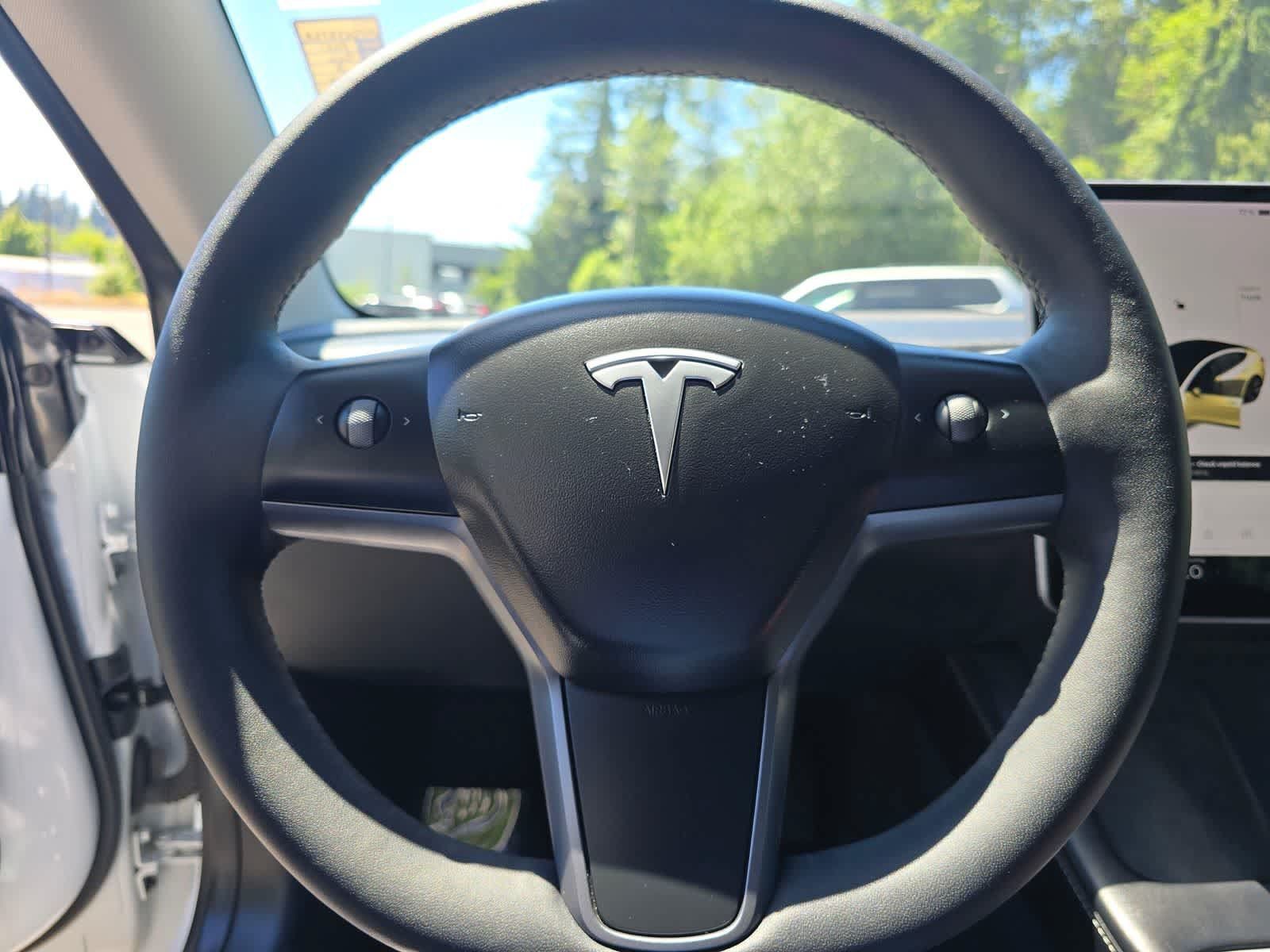 Used 2021 Tesla Model 3 Standard Range Plus RWD image 19