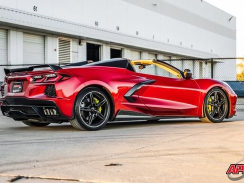 Used 2021 Chevrolet Corvette Stingray Premium Conv w/ 3LT image 46