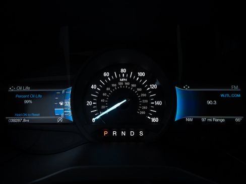 Used 2024 Ford Edge Titanium image 30