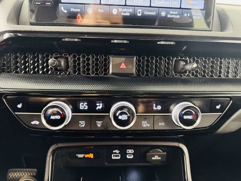 Used 2023 Honda CR-V EX-L image 17