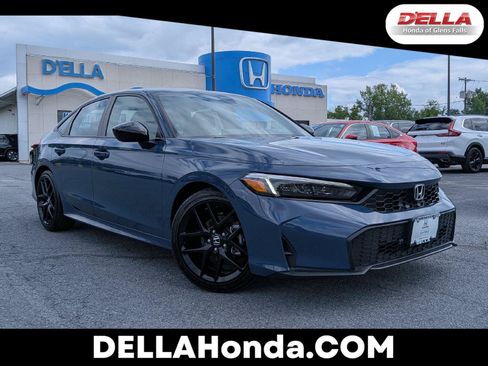 Used 2025 Honda Civic Sport image 1