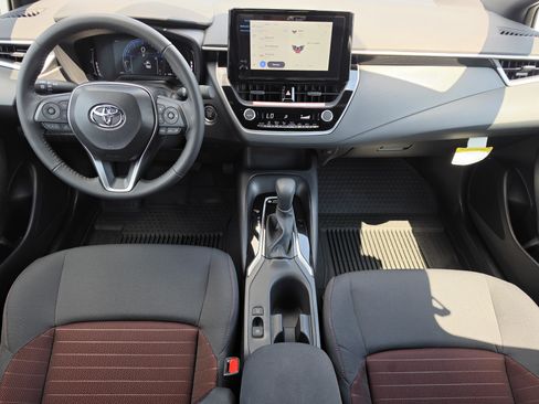 Certified 2026 Toyota Corolla SE FWD image 8