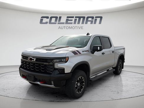 Used 2022 Chevrolet Silverado 1500 ZR2 AWD/4WD image 1