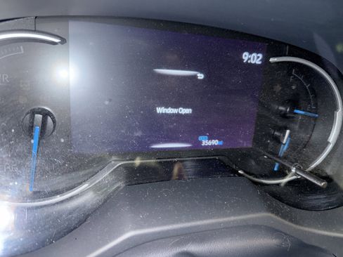 Used 2023 Toyota RAV4 XSE w/ XSE Grade Weather Package AWD/4WD image 5