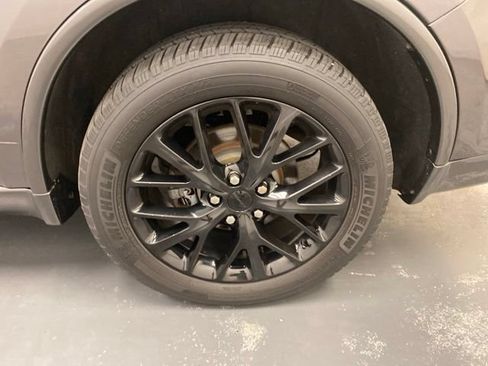 Used 2016 Dodge Durango SXT w/ Blacktop Package AWD/4WD image 25