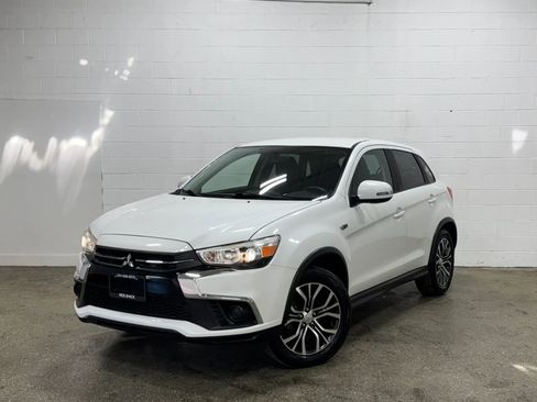 Used 2019 Mitsubishi Outlander Sport ES image 3