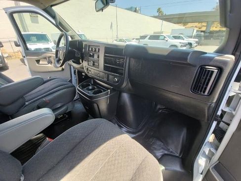 Used 2024 Chevrolet Express 2500 w/ Driver Convenience Package RWD image 23