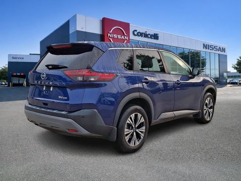 Certified 2022 Nissan Rogue SV AWD/4WD image 6