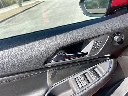 Used 2017 Chevrolet Cruze Premier image 16