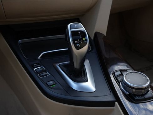 Used 2016 BMW 328i xDrive Sedan image 15