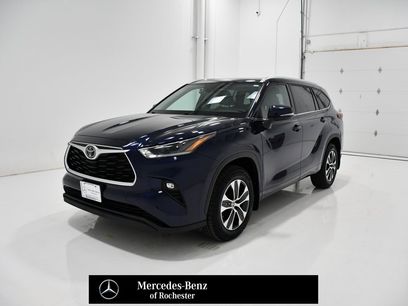 Used 2021 Toyota Highlander XLE