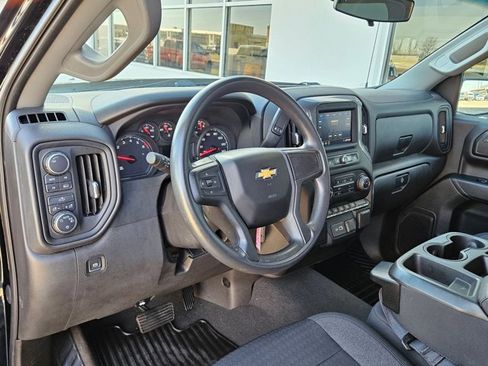 Used 2022 Chevrolet Silverado 1500 Custom image 10