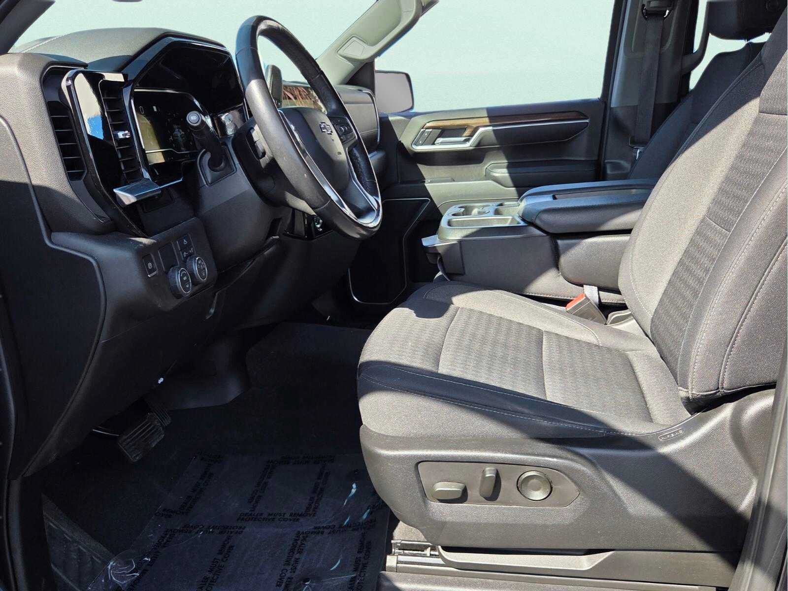Used 2022 Chevrolet Silverado 1500 RST RWD image 10